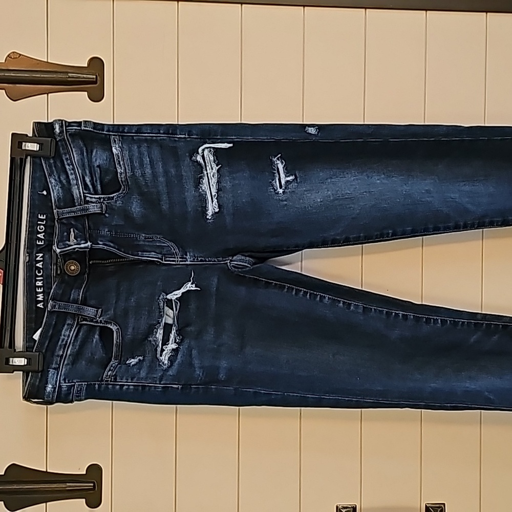 American Eagle skinny jeans